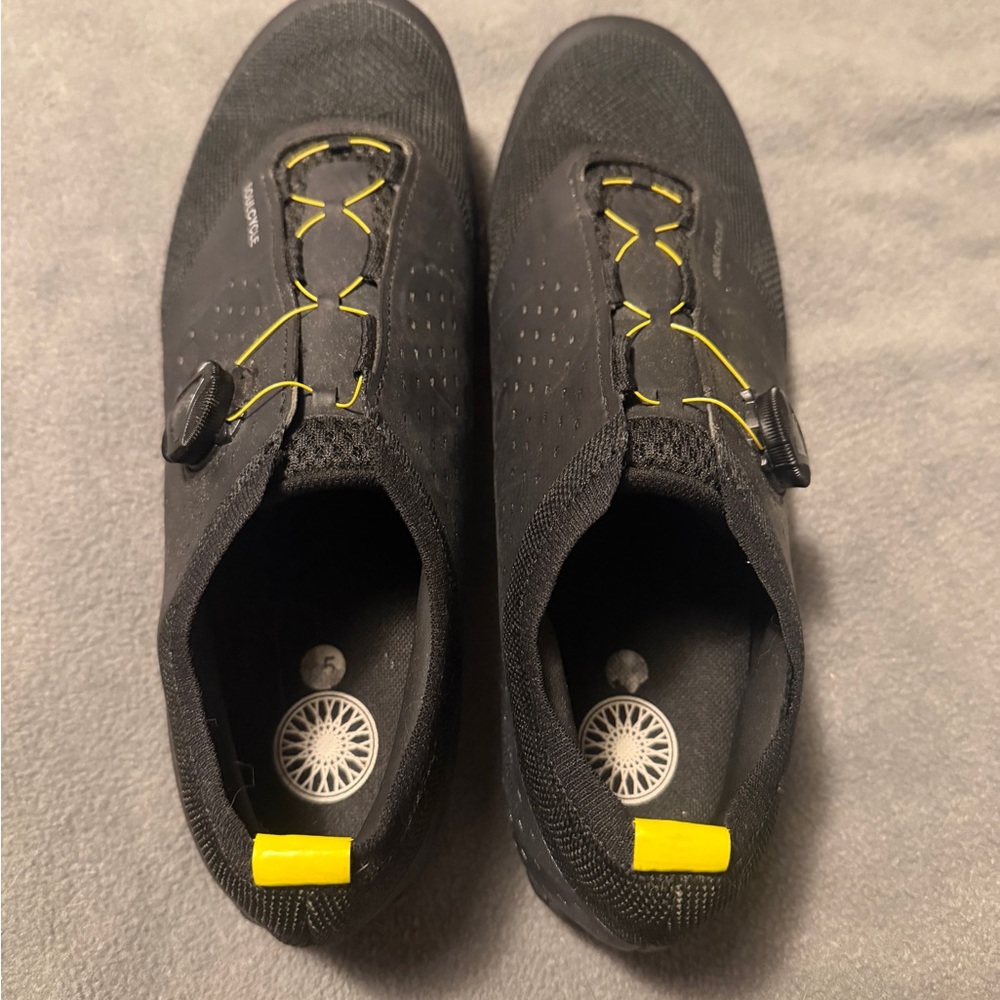 SoulCycle Black and Yellow Legend 2.0 Shoes Size Euro 45 / US 11/12
